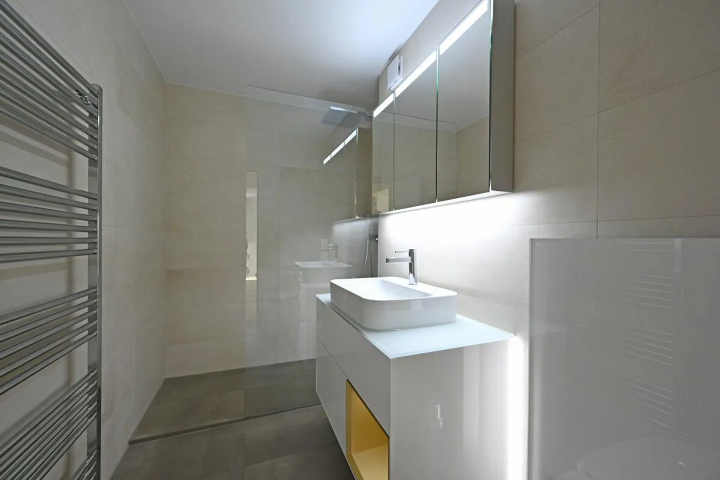 Sanierte 4.5-Zimmerwohnung an ruhiger Lage - Photo 7 sur 12