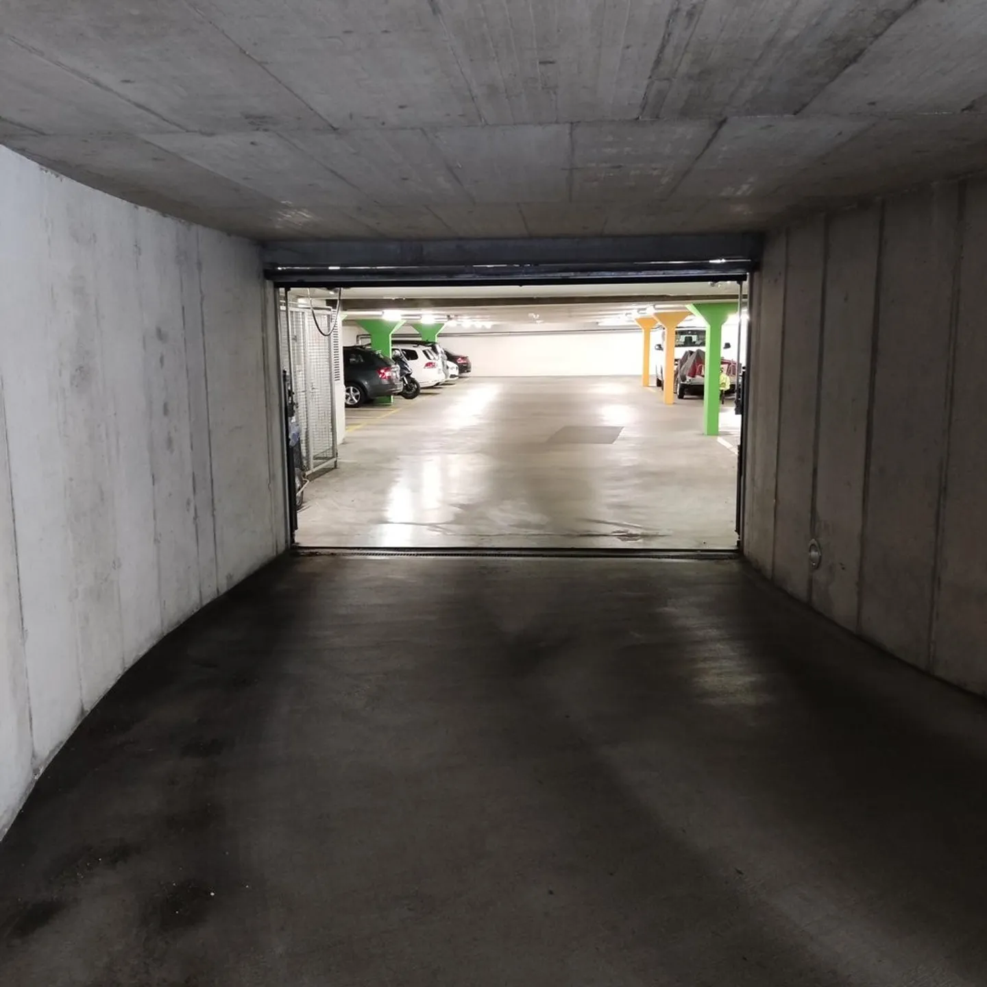 Posto Auto Disponibile - Foto 4 di 5