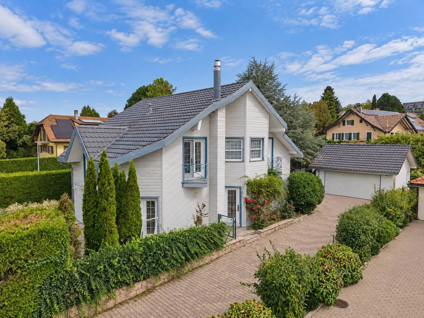 Geräumige individuelle Villa ideal für eine Familie - Foto 2 von 13