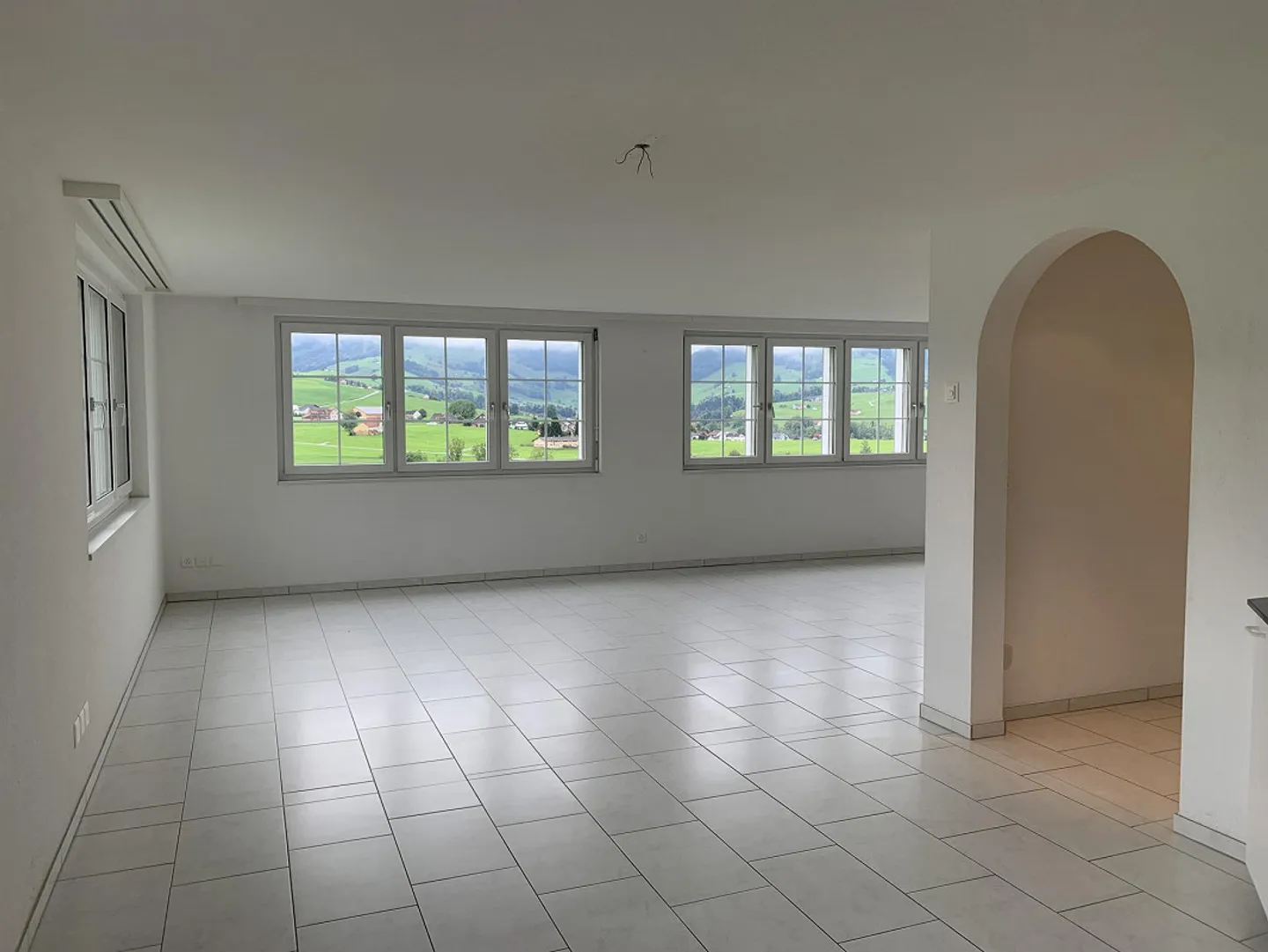 Grosse sonnige Wohnung mit sehr schöner Aussicht in den Alpstein - Foto 7 von 24