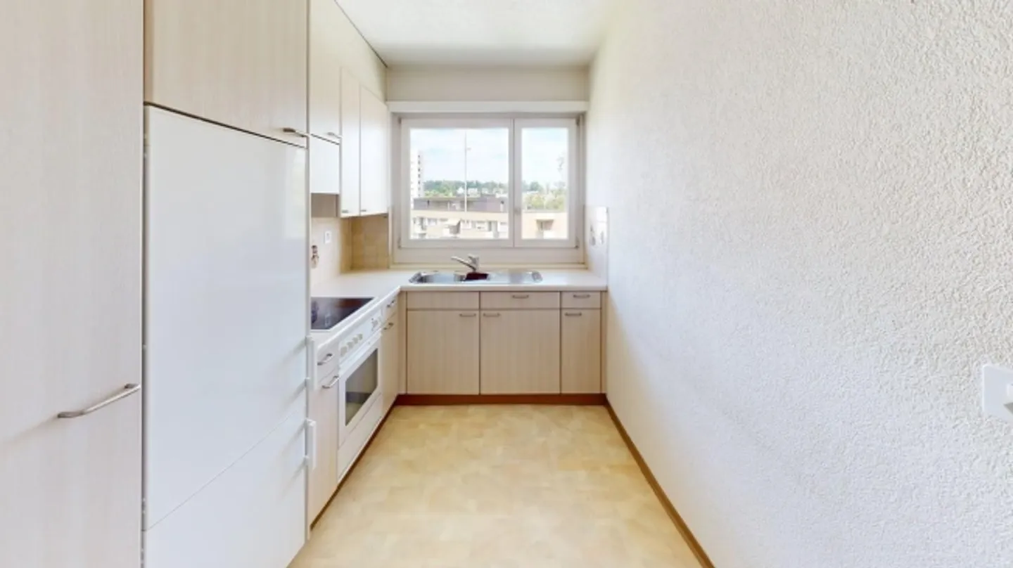 Bright 3-room apartment for temporary rent in Zürich-Oerlikon (until 31.03.2027) - Photo 4 of 8