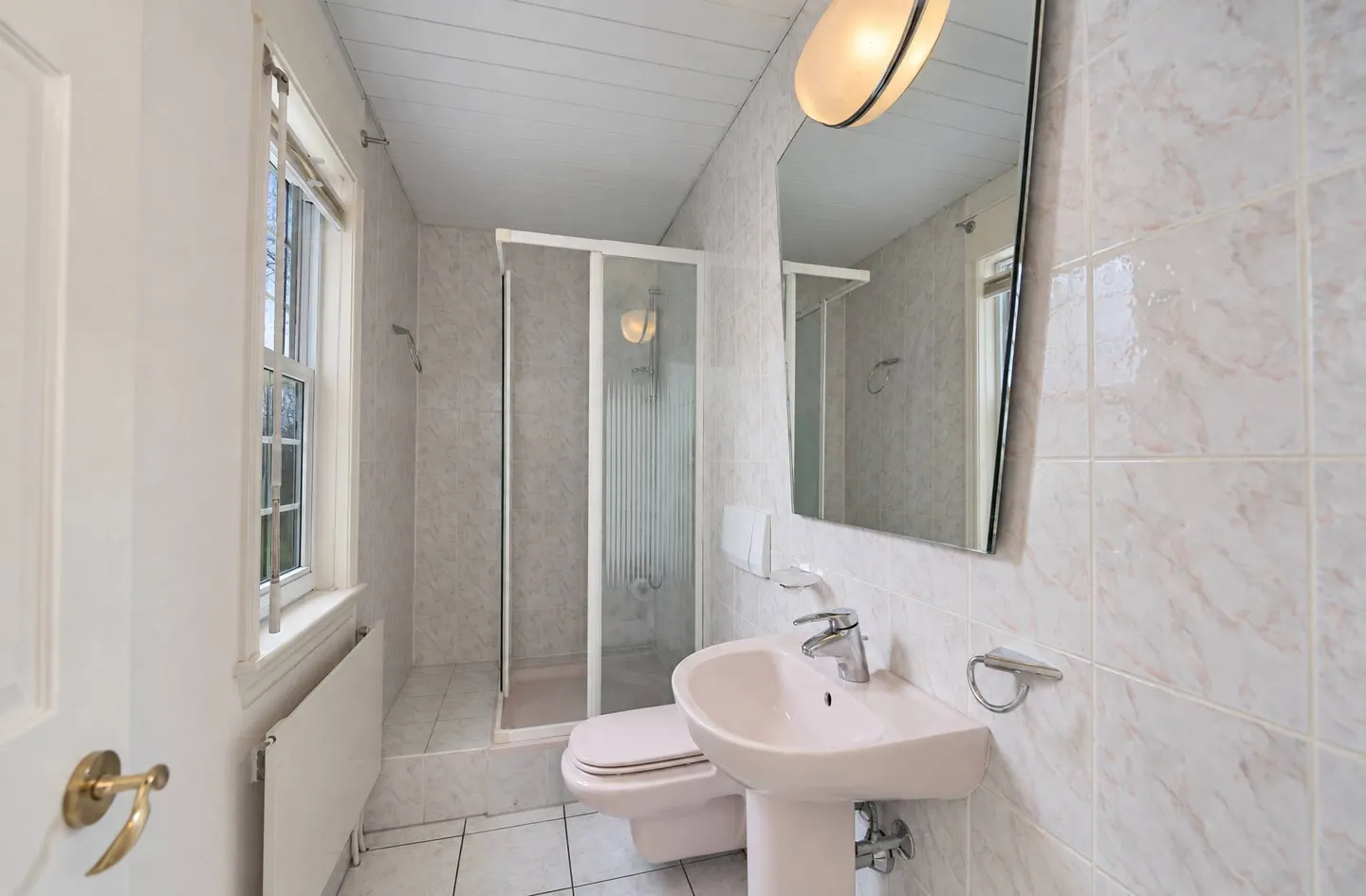 Geräumige individuelle Villa ideal für eine Familie - Foto 6 von 13