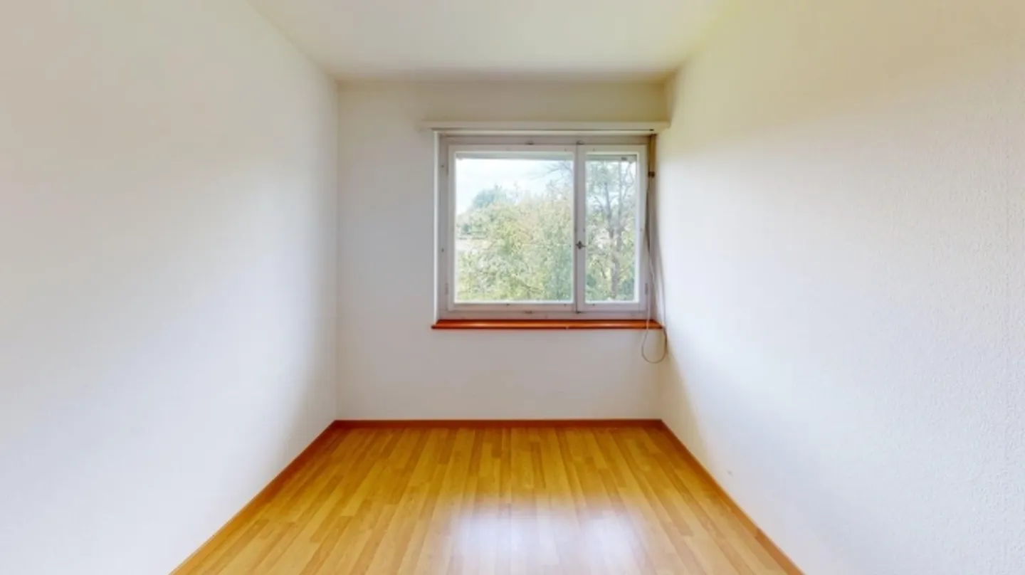 Bright 3-room apartment for temporary rent in Zürich-Oerlikon (until 31.03.2027) - Photo 6 of 8