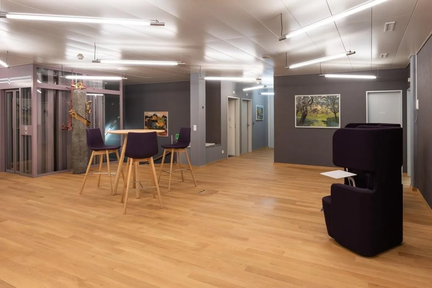 Espace de bureau moderne "concept Shop-in-Shop" - Photo 2 sur 4