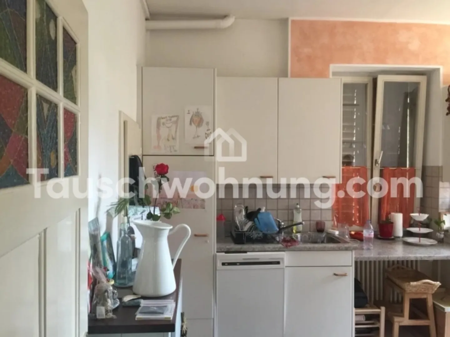 [APPARTAMENTO IN SCAMBIO] Ampio appartamento in stile antico con giardino da condividere - Foto 3 di 4
