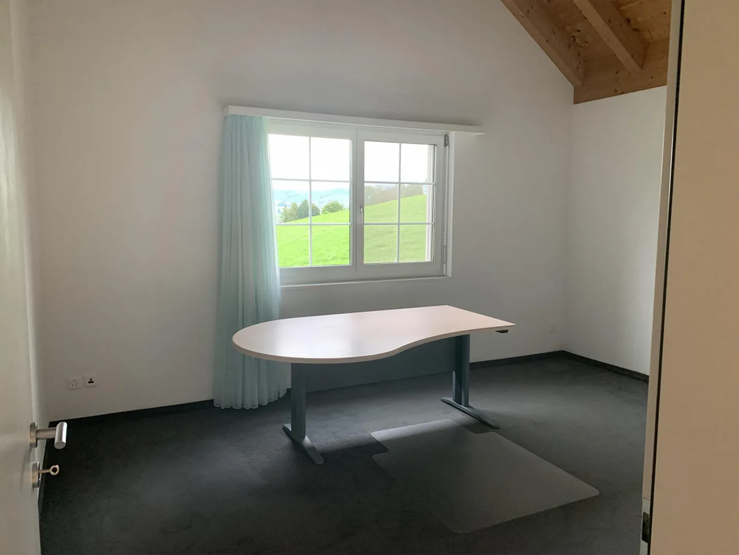 Grosse sonnige Wohnung mit sehr schöner Aussicht in den Alpstein - Foto 17 von 24