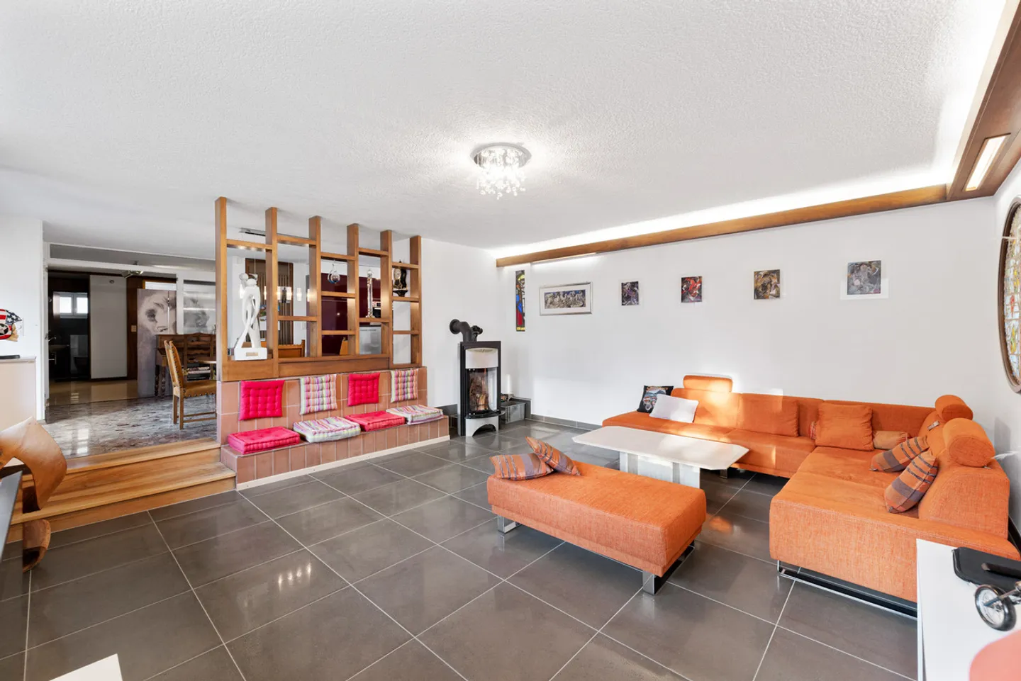 Casa indipendente con grande potenziale nel cuore della città - Foto 3 di 12