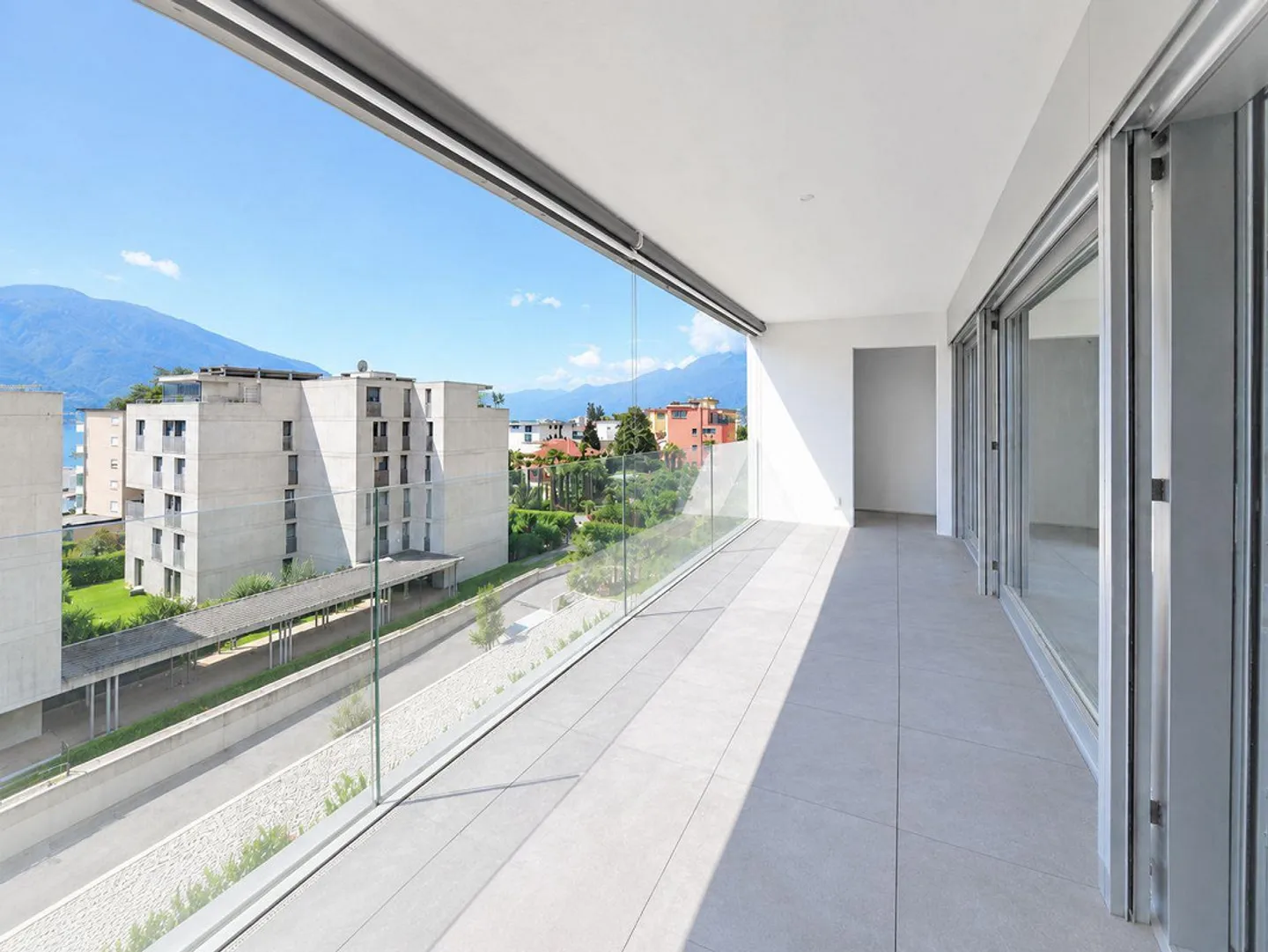 Moderno 2.5 locali nel cuore di Minusio | Moderne 2,5-Zimmer-Wohnun... - Photo 1 sur 7