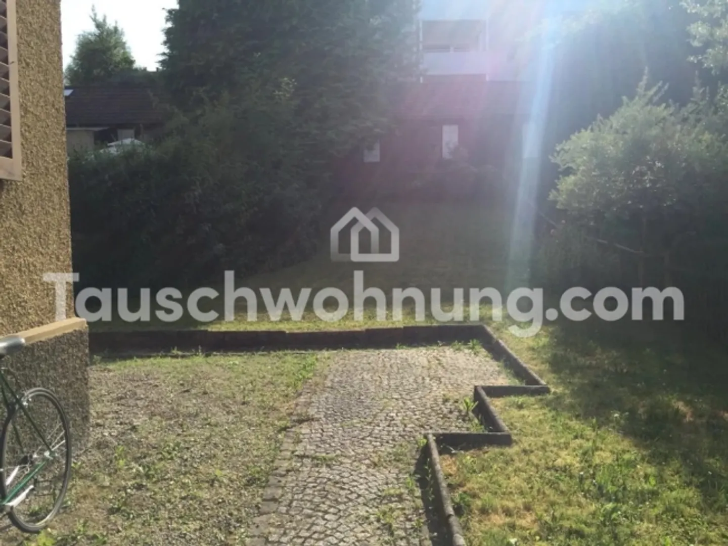 [APPARTAMENTO IN SCAMBIO] Ampio appartamento in stile antico con giardino da condividere - Foto 4 di 4