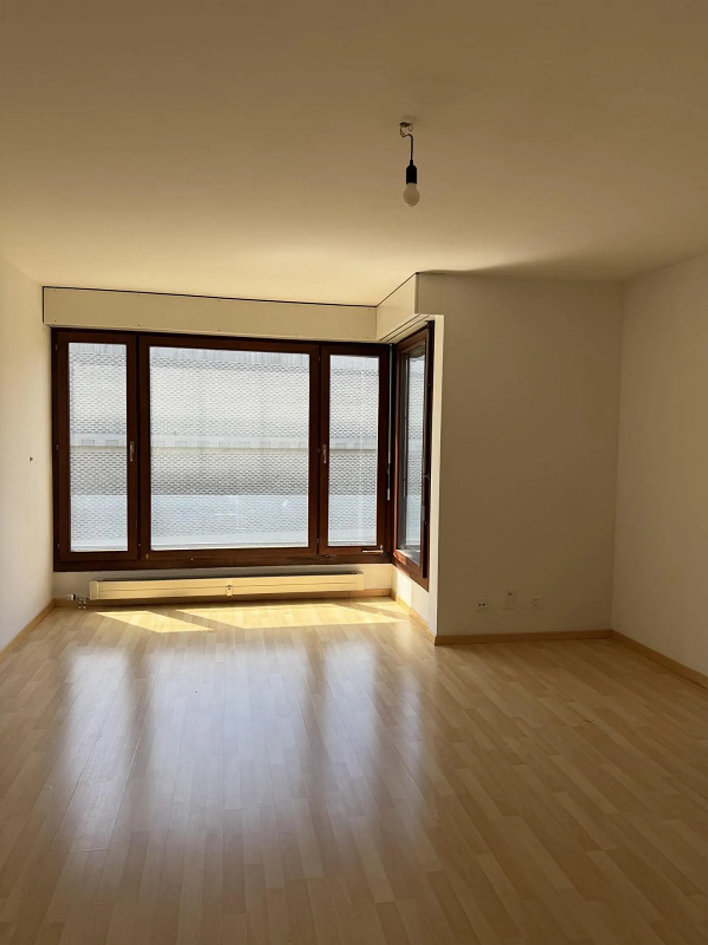 1-room apartment in St. Johann - Photo 2 of 5