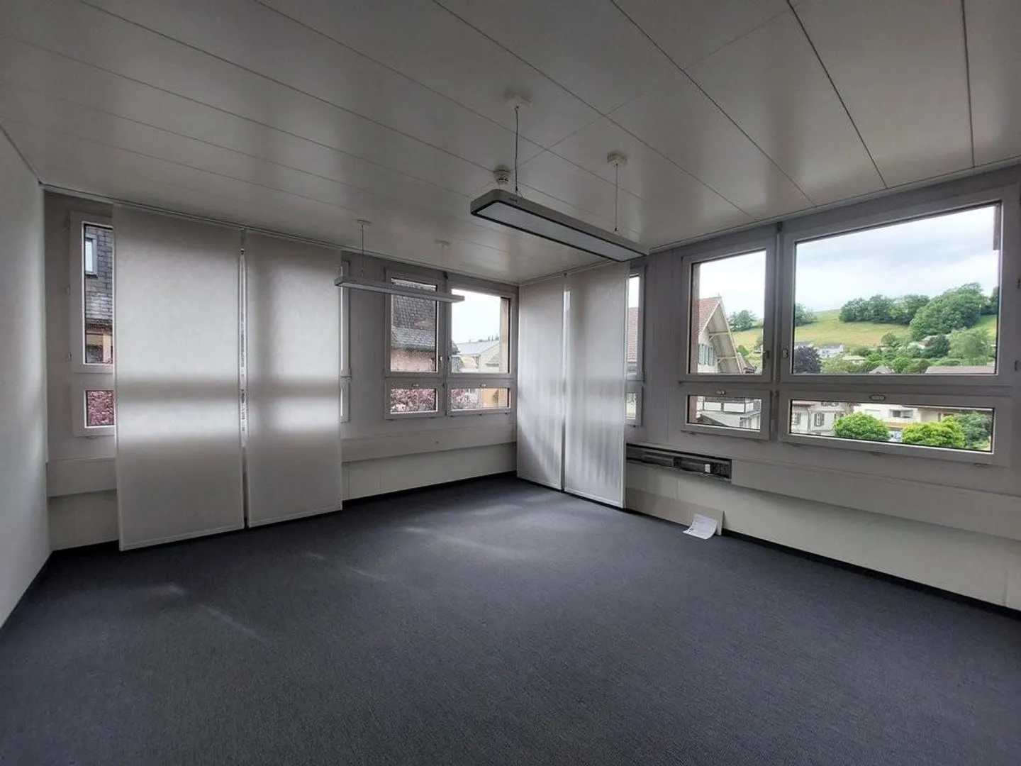 Espace de bureau moderne "concept Shop-in-Shop" - Photo 3 sur 4