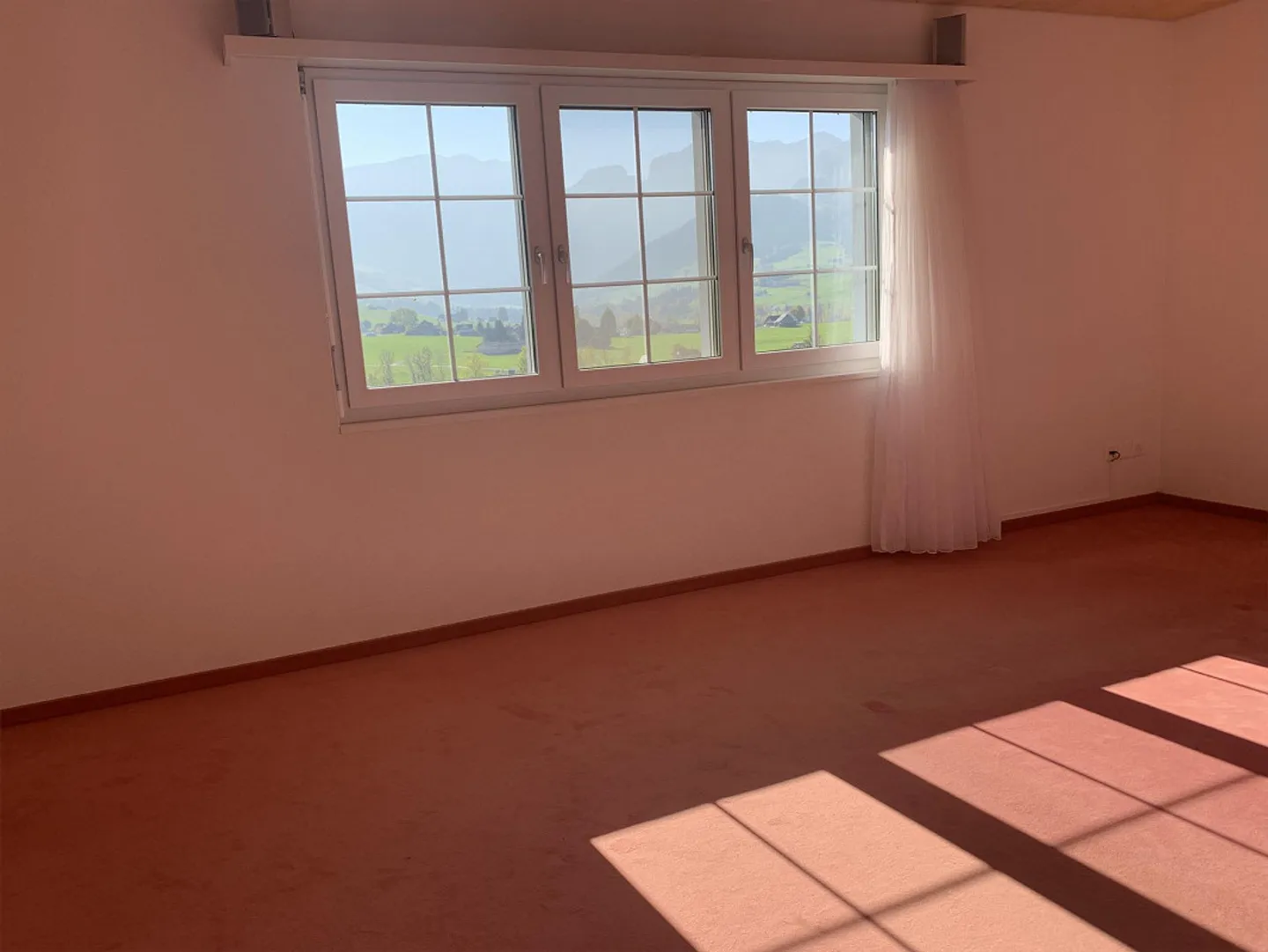 Grosse sonnige Wohnung mit sehr schöner Aussicht in den Alpstein - Foto 16 von 24