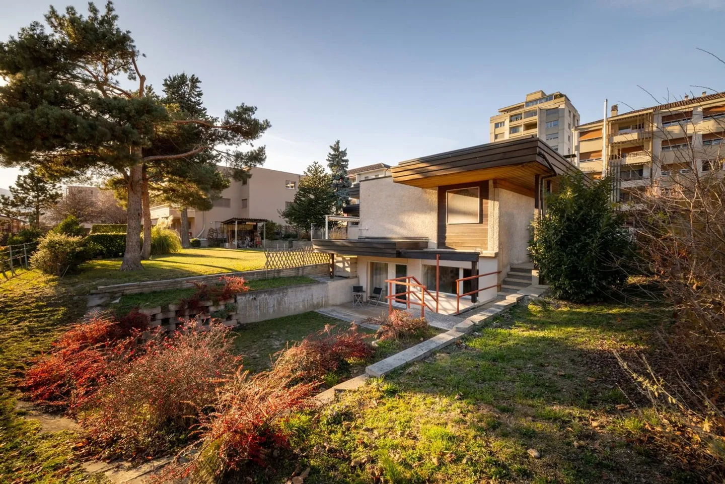 Casa indipendente con grande potenziale nel cuore della città - Foto 1 di 12