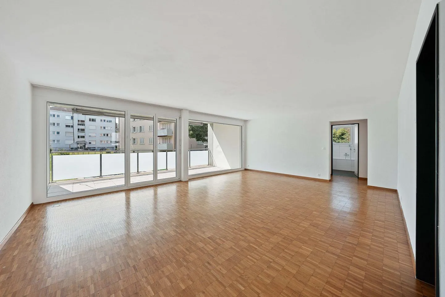 4.5-Room Apartment - Photo 6 of 12