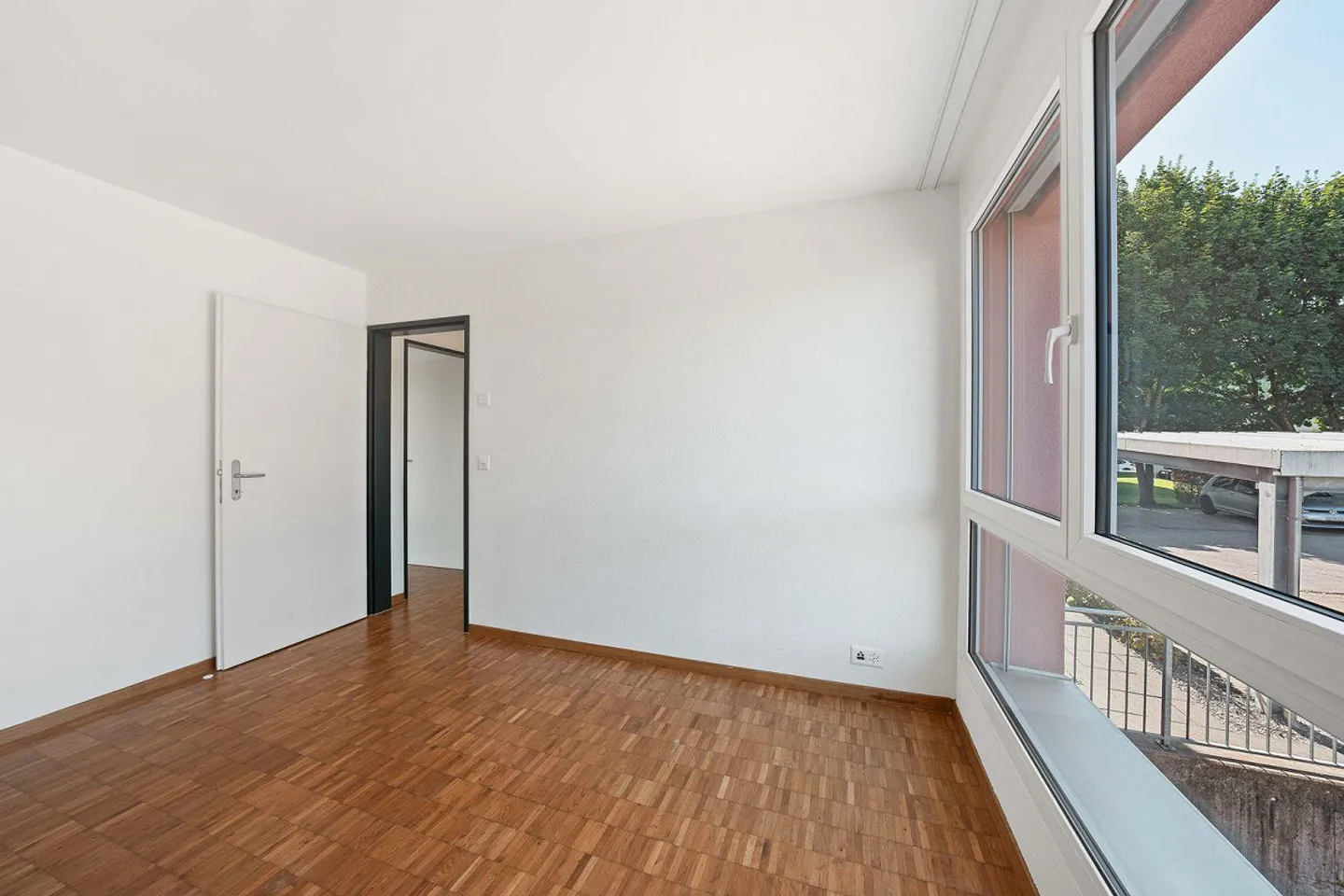 4.5-Room Apartment - Photo 10 of 12