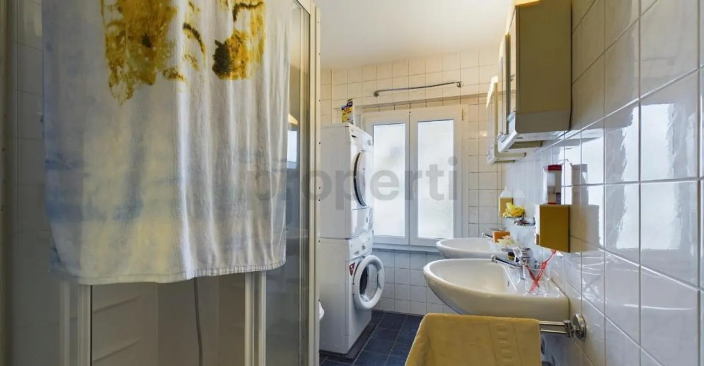 Exklusives Einfamilienhaus in ruhiger Waldrandlage mit Seesicht und Garten - Photo 9 sur 12