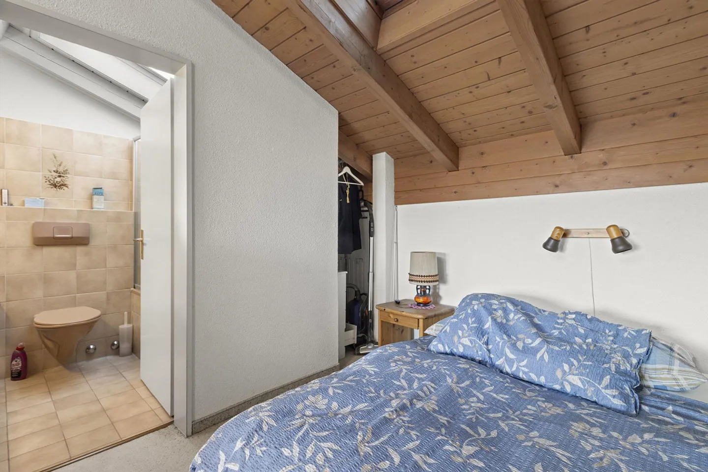 Appartement confortable de 3,5 pièces - tout sauf un standard ennuyeux - Photo 9 sur 15