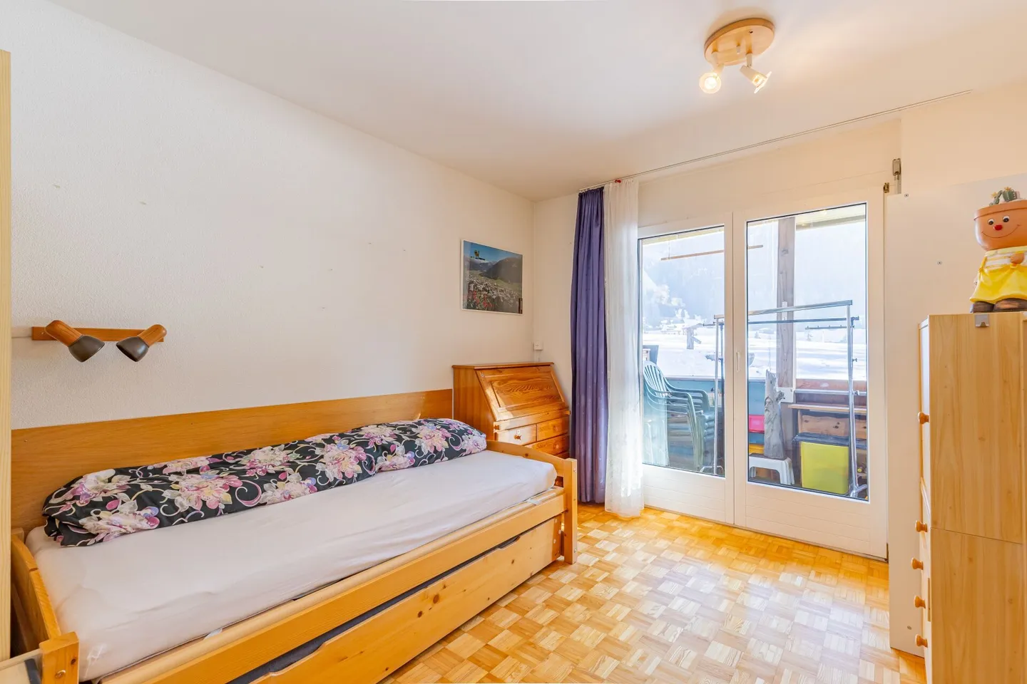 4.5-Room Garden Apartment at Immediate Lake Location - Photo 12 of 13