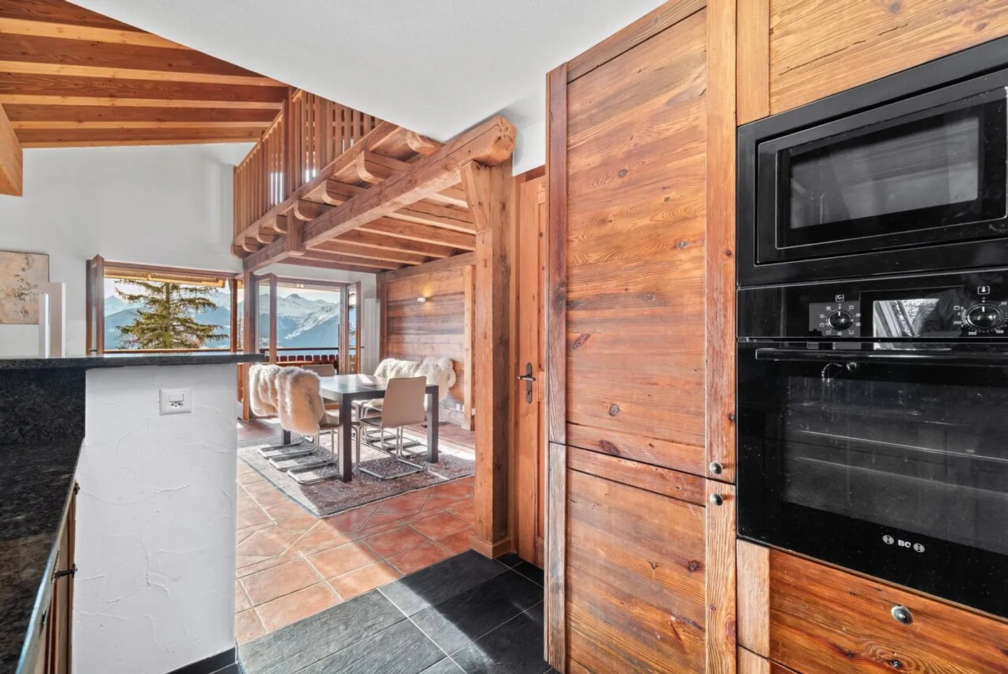 Triplex d'exception à Crans-Montana - Photo 4 sur 10