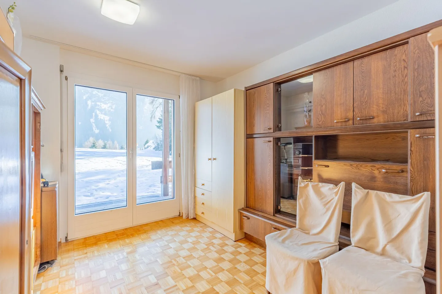 4.5-Room Garden Apartment at Immediate Lake Location - Photo 11 of 13