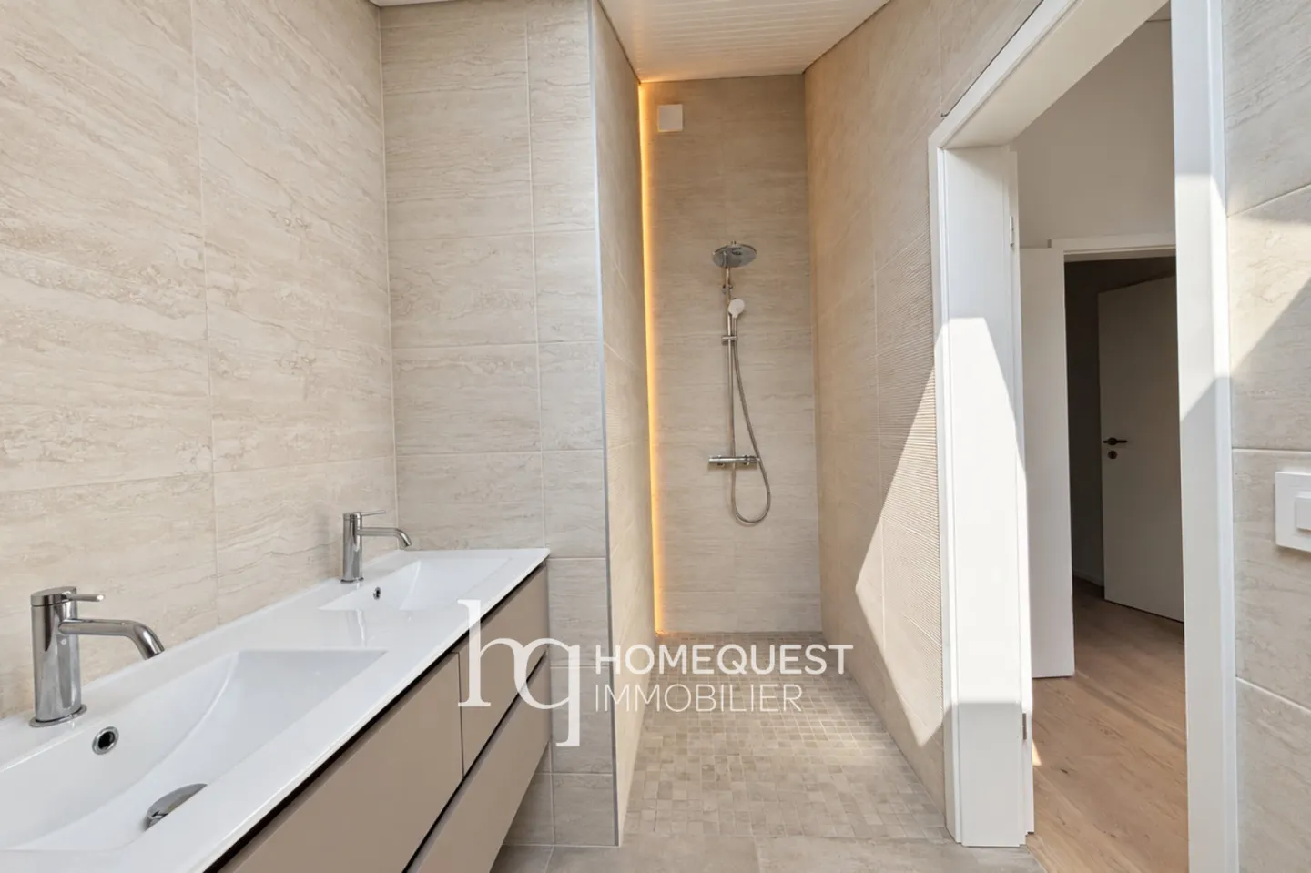 Bel Appartement en Attique - Photo 5 sur 6
