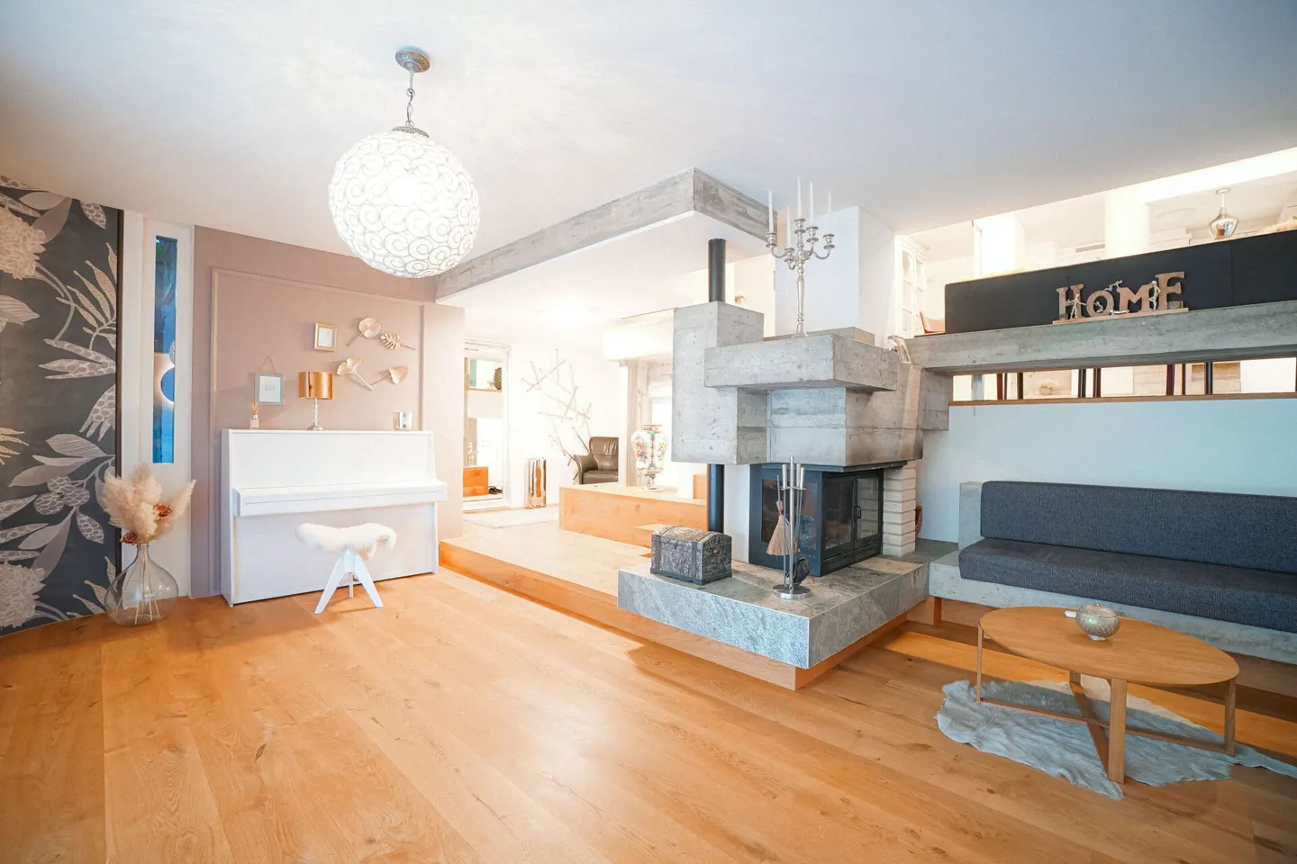 Maison d'angle rénovée avec cheminée à Geroldswil - Photo 4 sur 10