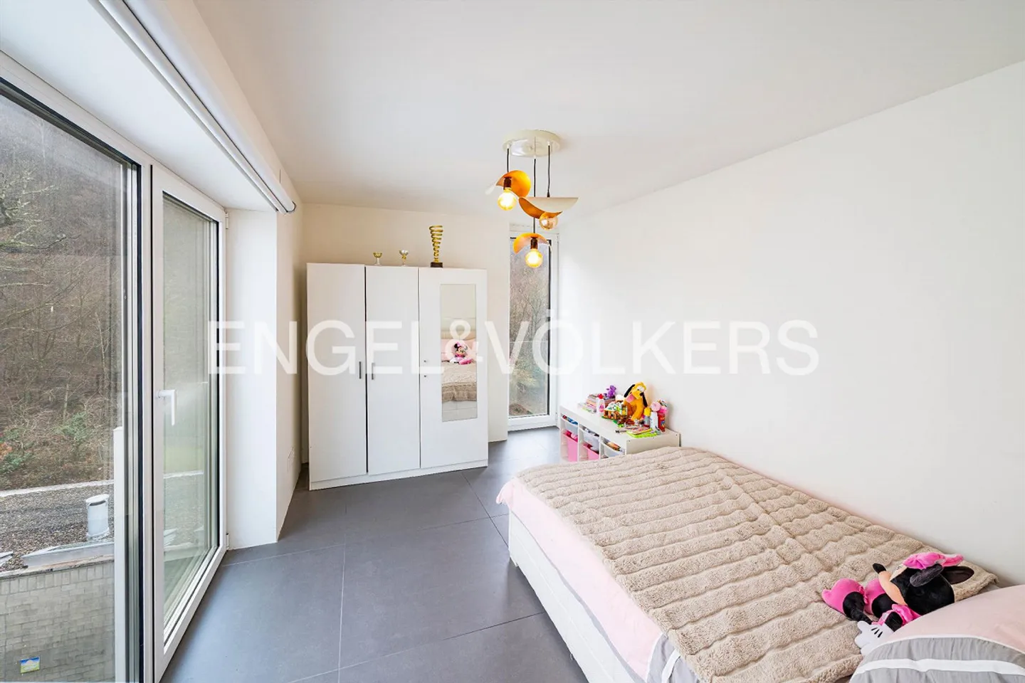 Casa a schiera luminosa, ideale per le famiglie - Foto 8 di 13