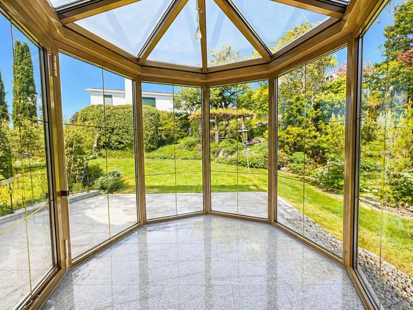 Appartement exclusif de 4 pièces avec vue imprenable - Photo 5 sur 13