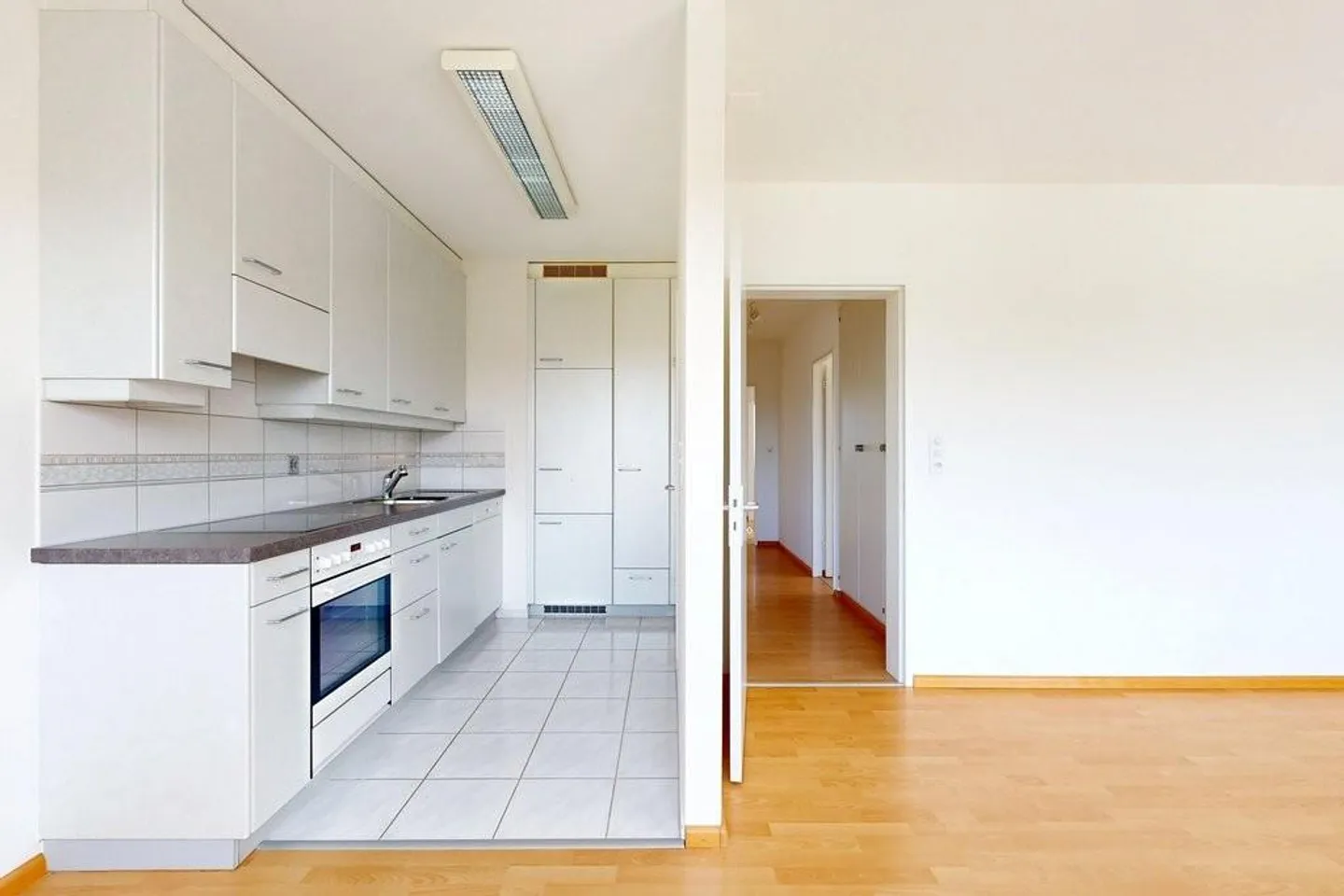 Appartamento Incantevole con Balcone - Foto 3 di 12
