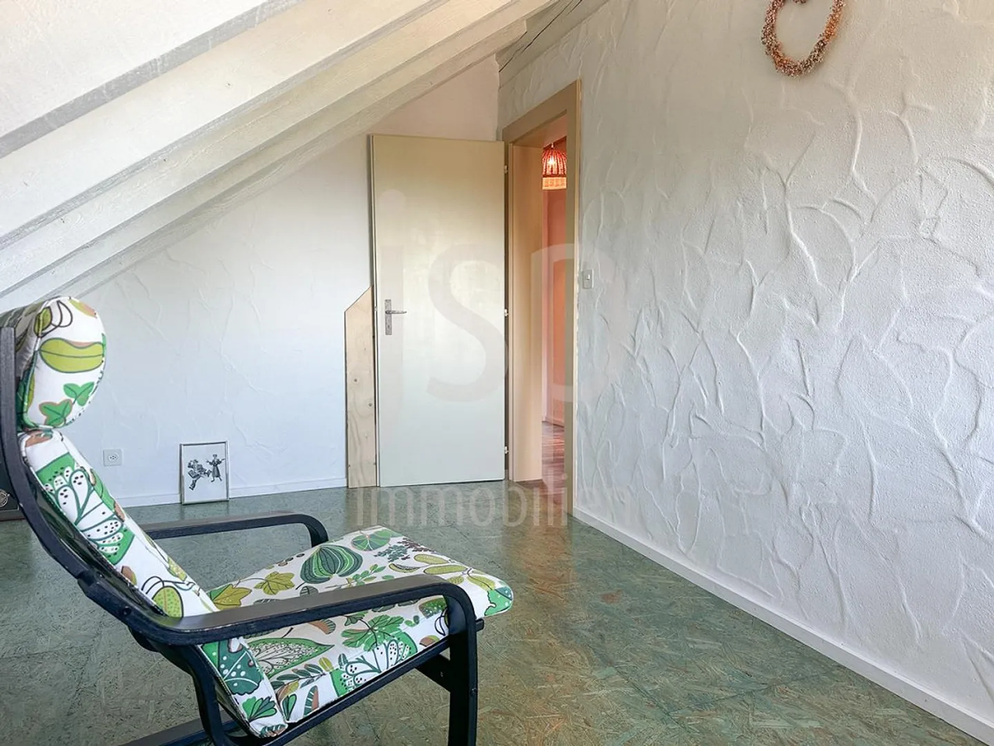 Cozy 3.5 Room Attic Apartment with Gallery and Additional Room - Photo 14 of 27