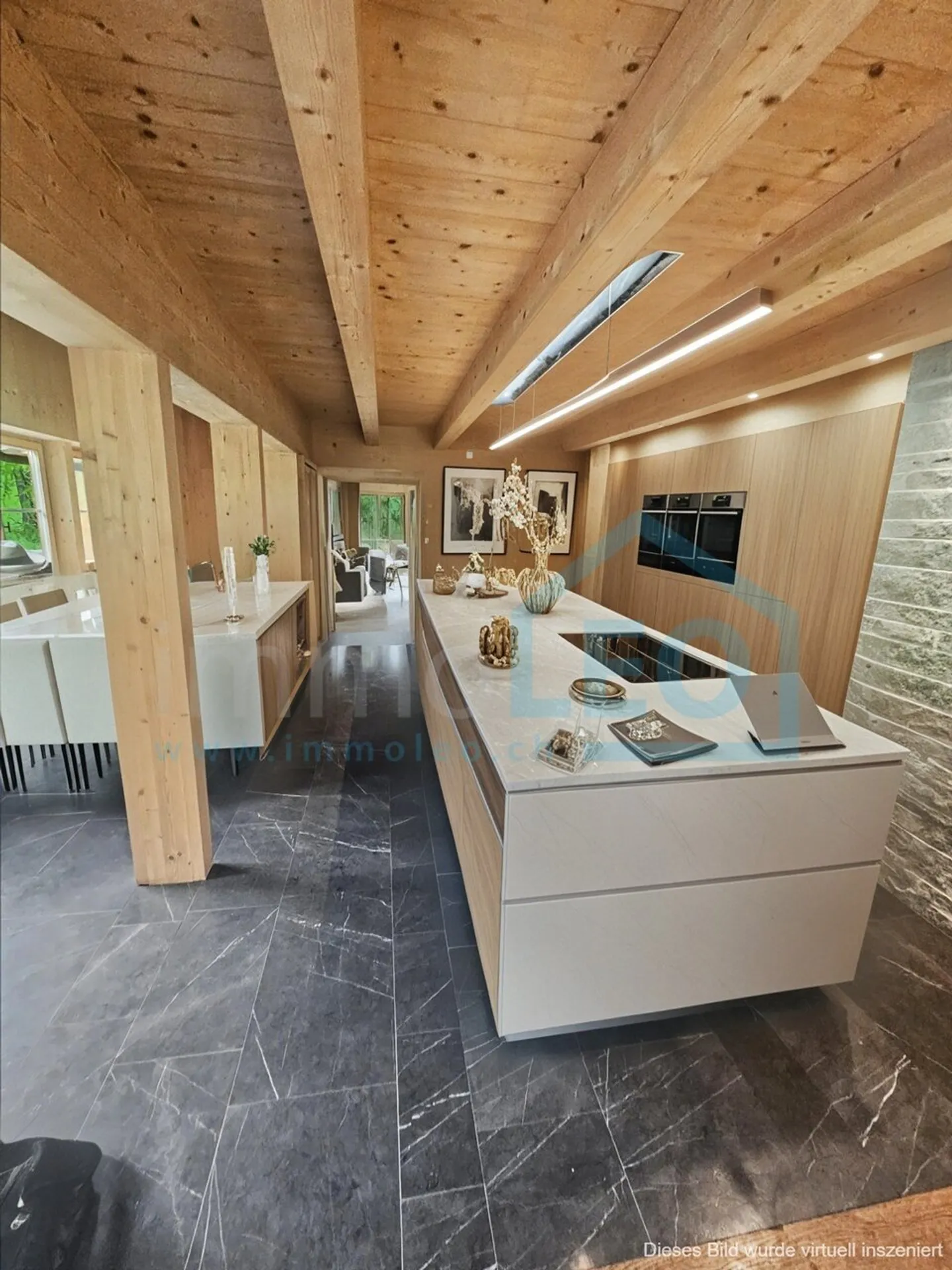 Luxurious chalet with panorama & gallery in Lauenen - Photo 3 of 15