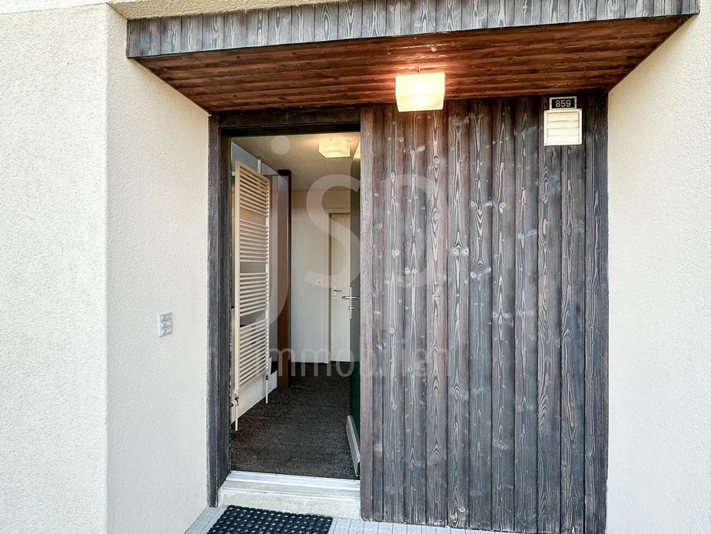 Cozy 3.5 Room Attic Apartment with Gallery and Additional Room - Photo 22 of 27