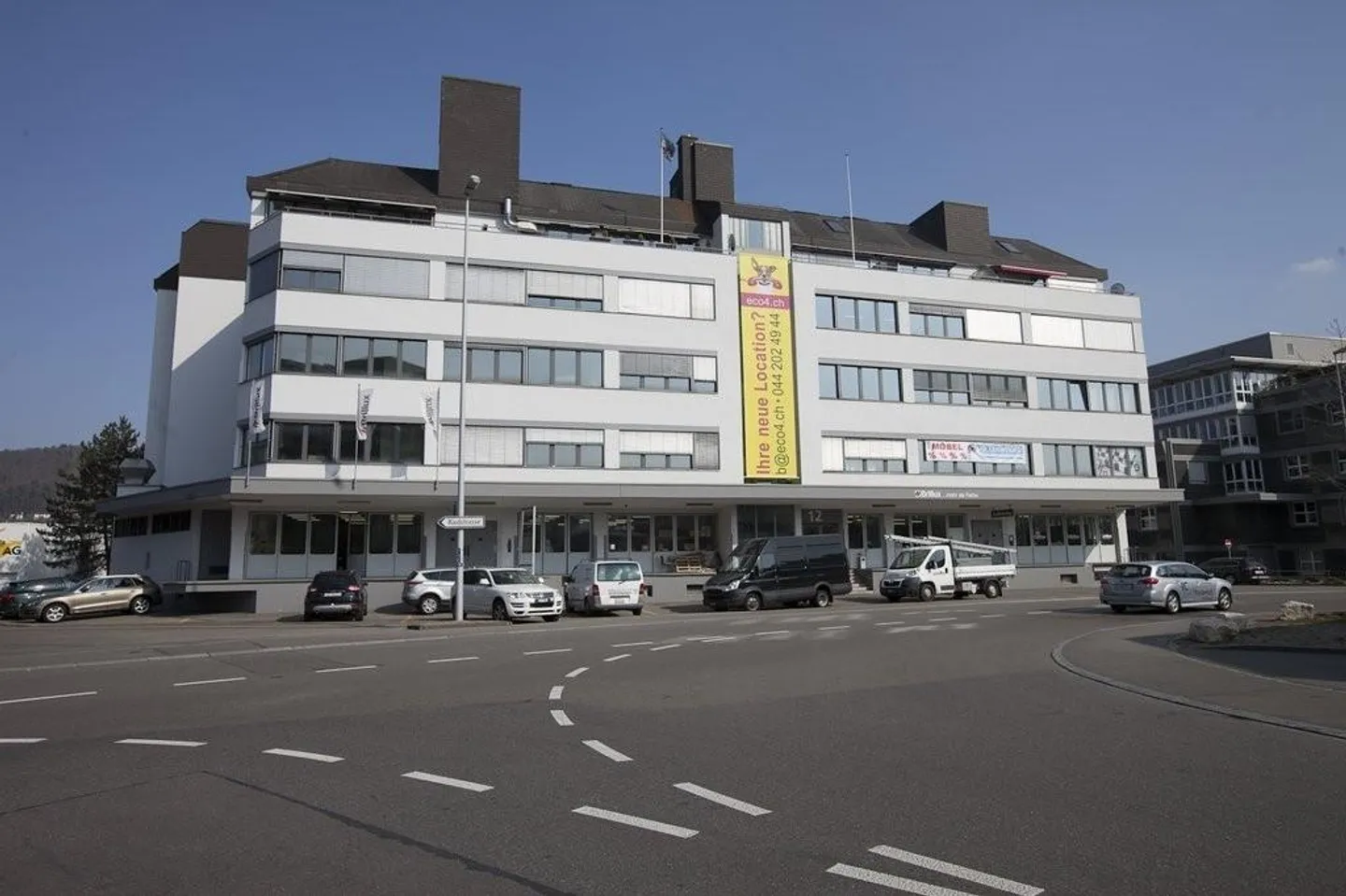 Uffici in posizione privilegiata - Foto 1 di 5