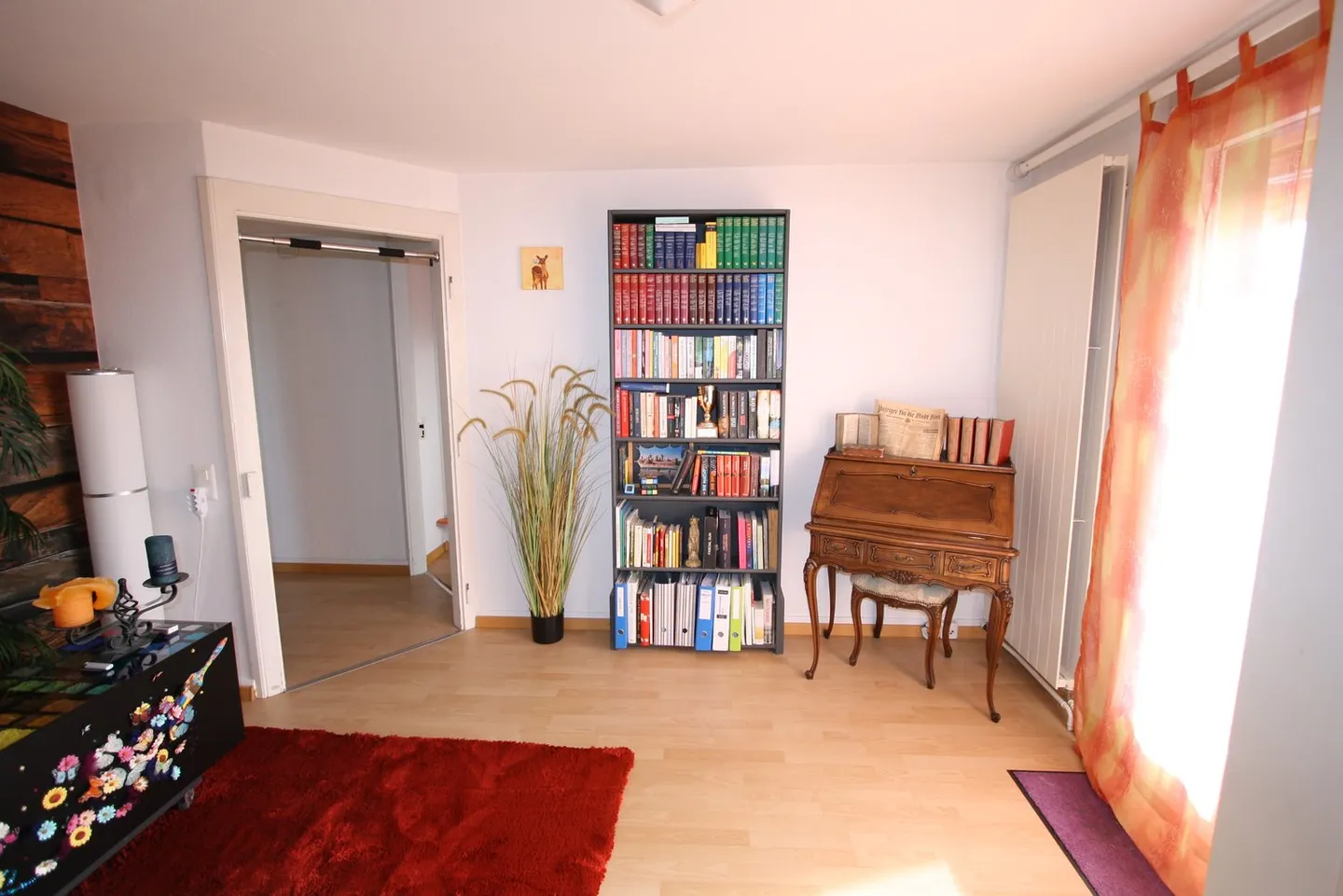 Charming 3-room attic apartment with balcony in Gümligen - Photo 10 of 19