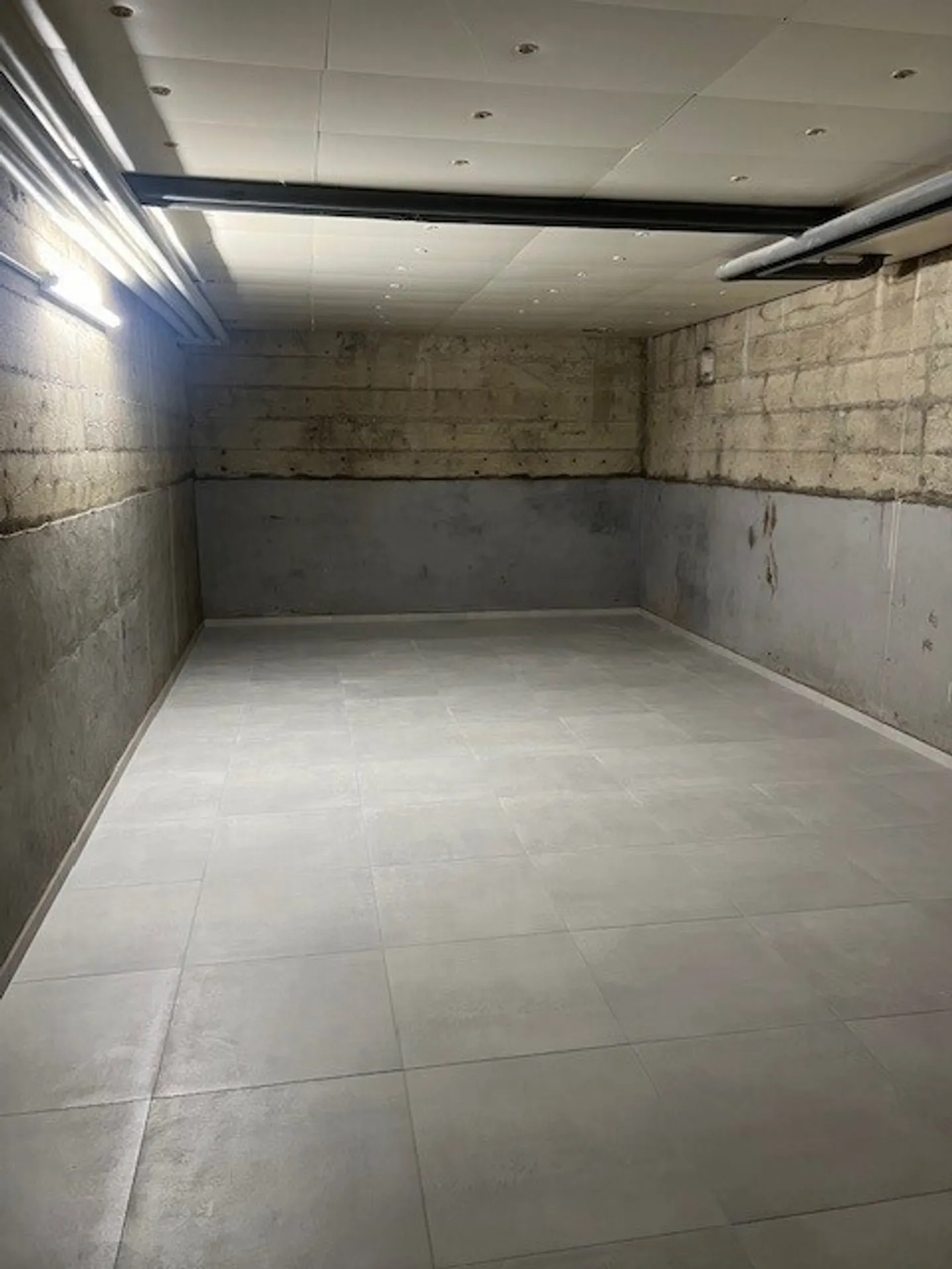 In affitto deposito di 38 m2 - Foto 1 di 5