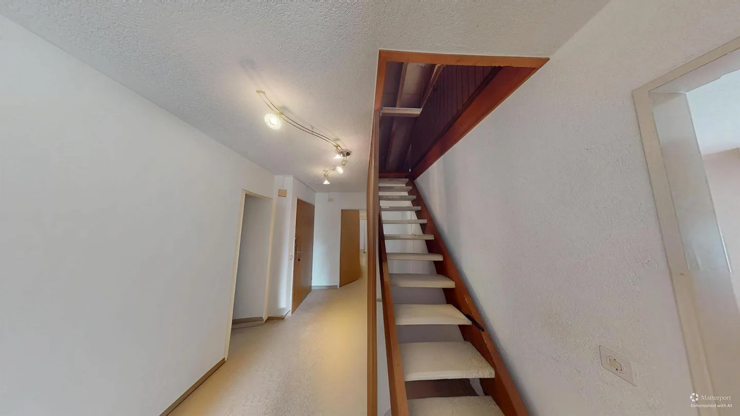 Appartement 4.5 pièces avec balcon et potentiel à acheter à Winterthur-Seen - Photo 8 sur 8