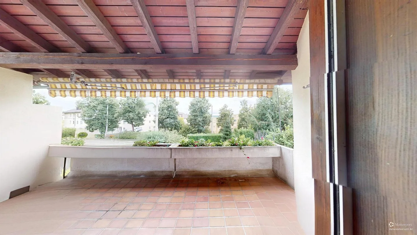 Appartement 4.5 pièces avec balcon et potentiel à acheter à Winterthur-Seen - Photo 5 sur 8