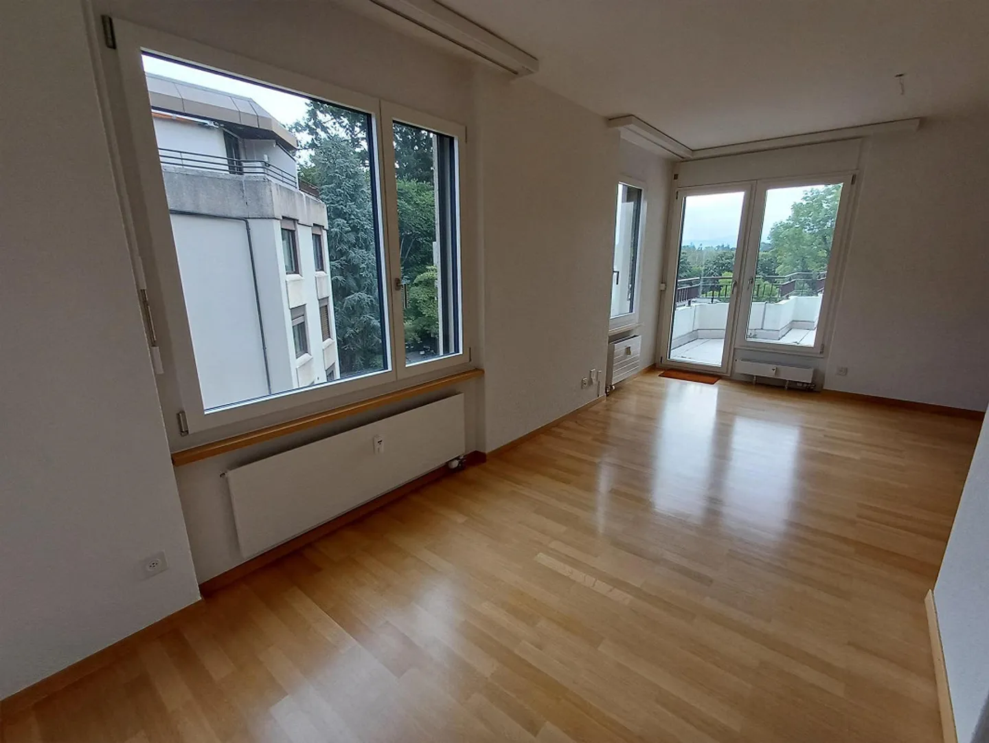 Penthouse apartment with a view in the Brunnadern district - Photo 4 of 11