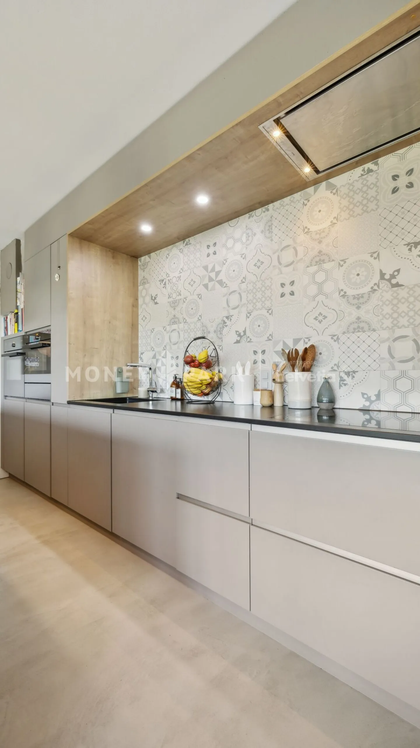 Stunning apartment with large garden in Bernex - Photo 3 of 14