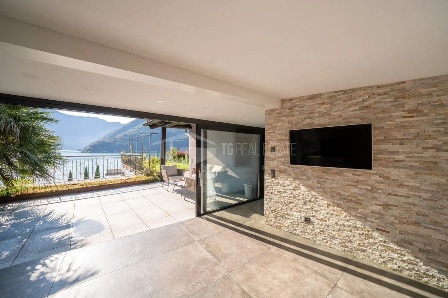 ACCOGLIENTE CASA CON GIARDINO E VISTA LAGO - Foto 7 von 20