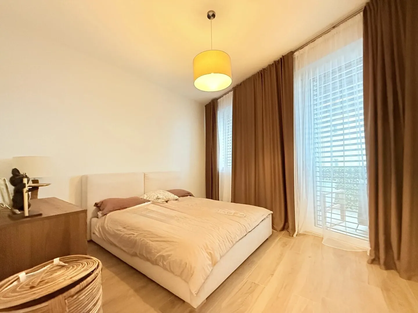 Modern apartment with beautiful view? Sale authorized for foreigners - Photo 10 of 13