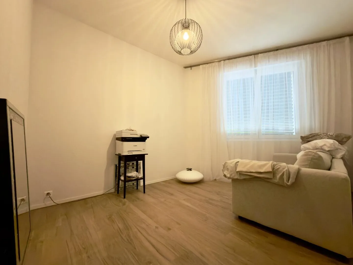 Modern apartment with beautiful view? Sale authorized for foreigners - Photo 13 of 13