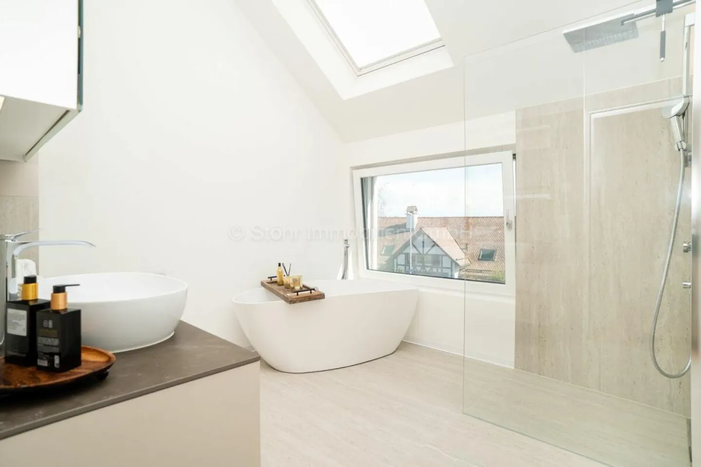 Moderna casa familiare indipendente - Foto 11 di 30
