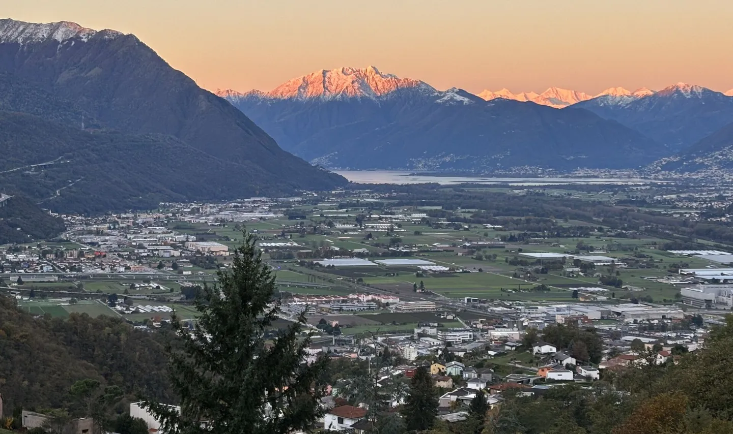 PIANEZZO - Panoramic Villa - Photo 2 of 16