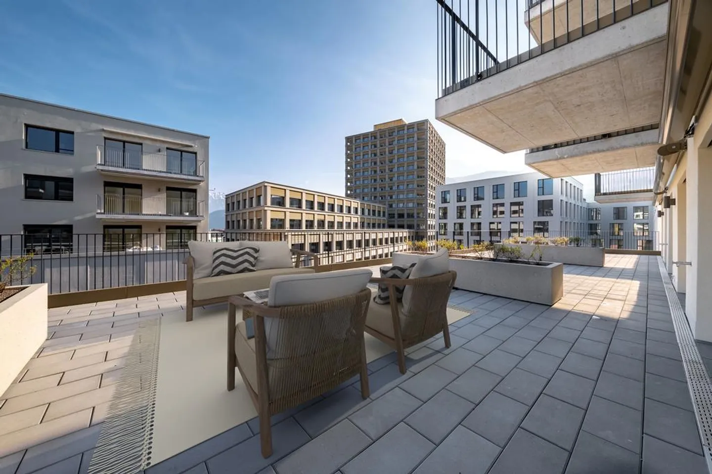 Ampio appartamento duplex con grande terrazza - Foto 1 di 10