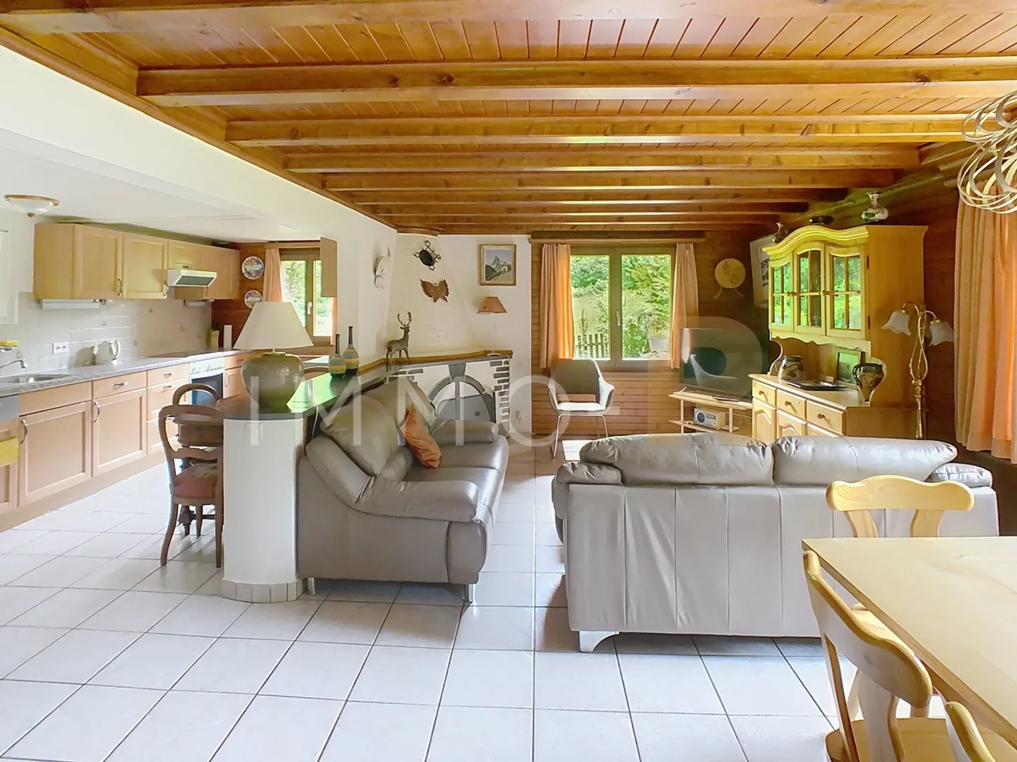 Pretty individual chalet in an idyllic setting - Photo 7 of 10