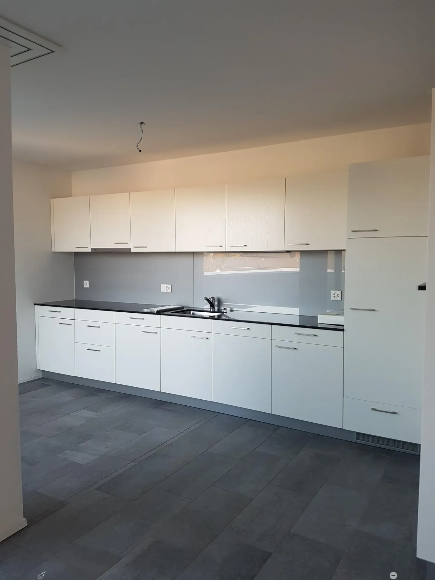Modern 3.5-room penthouse apartment - Photo 4 of 8