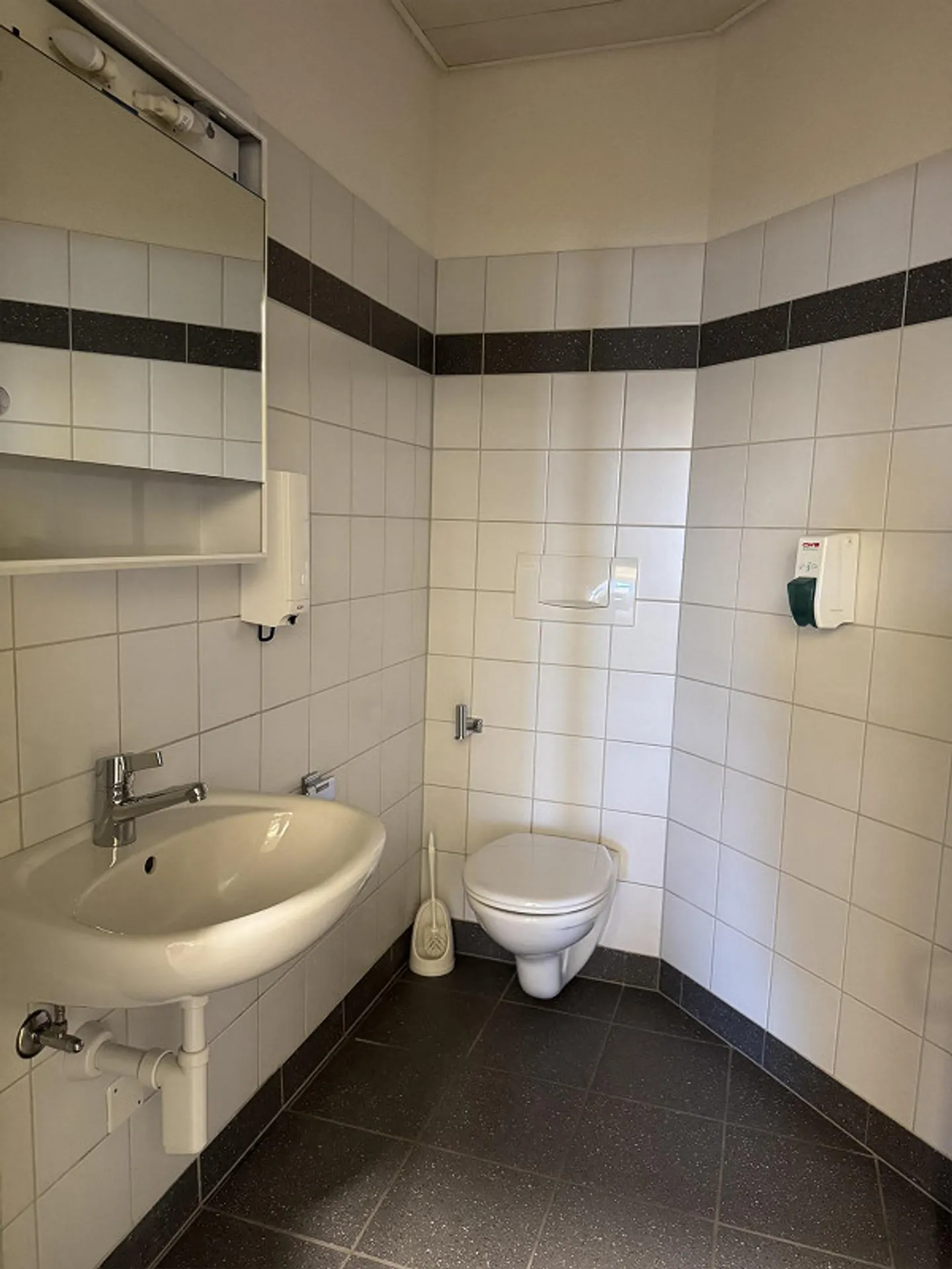 Büro mit Parkhauszugang - Foto 6 von 10