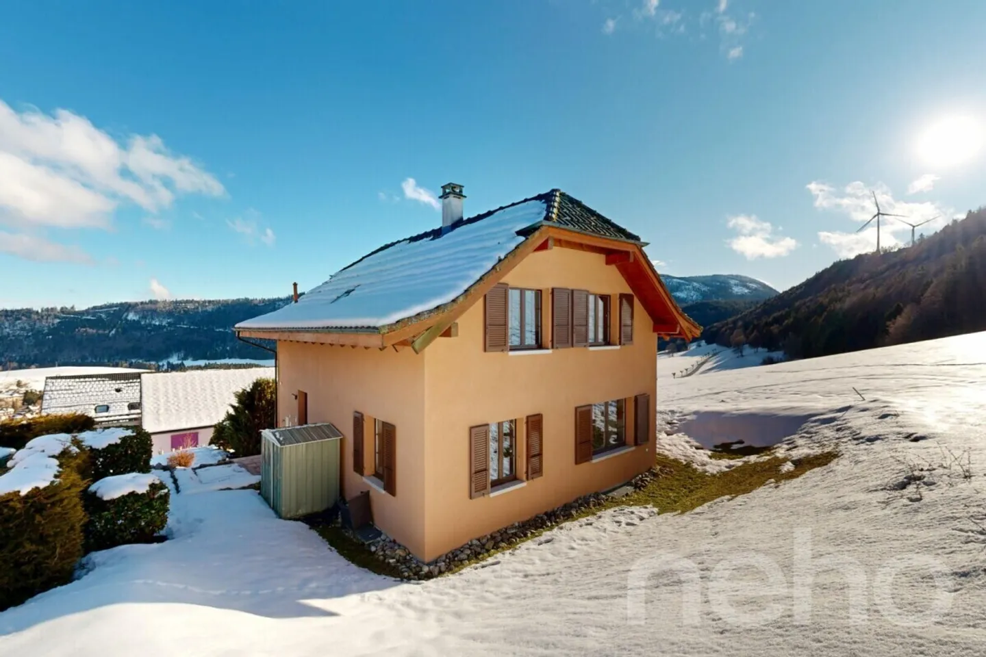 Magnificent independent villa - Photo 3 of 12