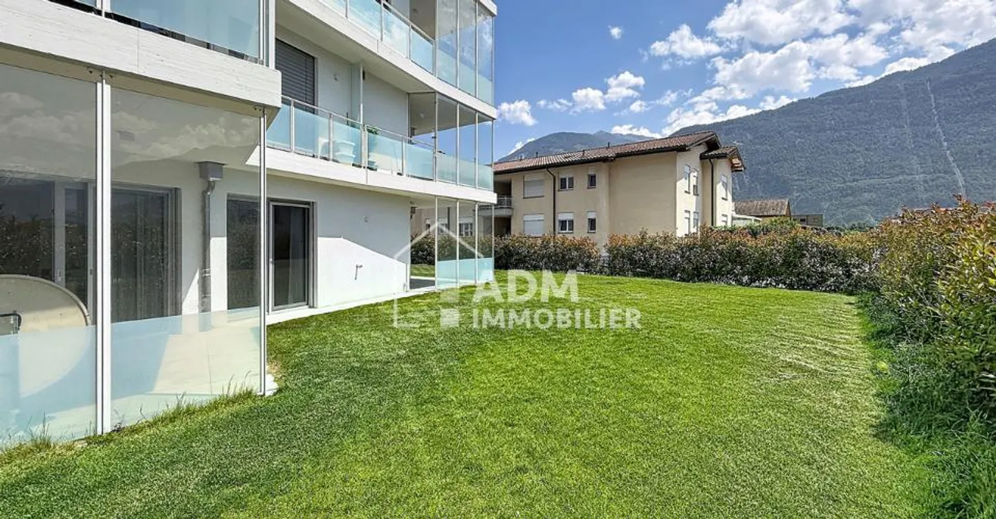 Appartamento moderno con giardino privato - Foto 12 di 13